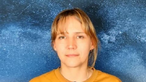 Video: Hvad er en bisidder?